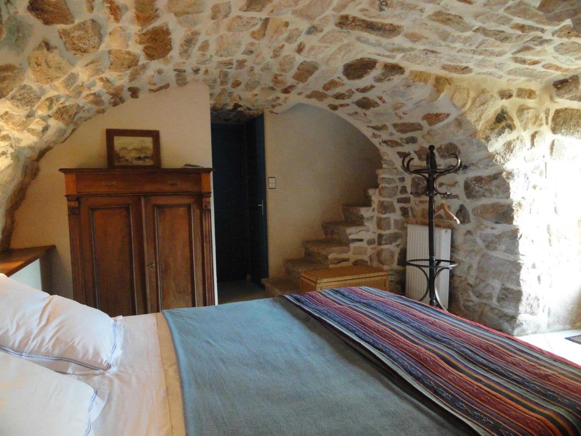Chambre D'Hotes Au Creux Du Chambon Joyeuse Pokój zdjęcie